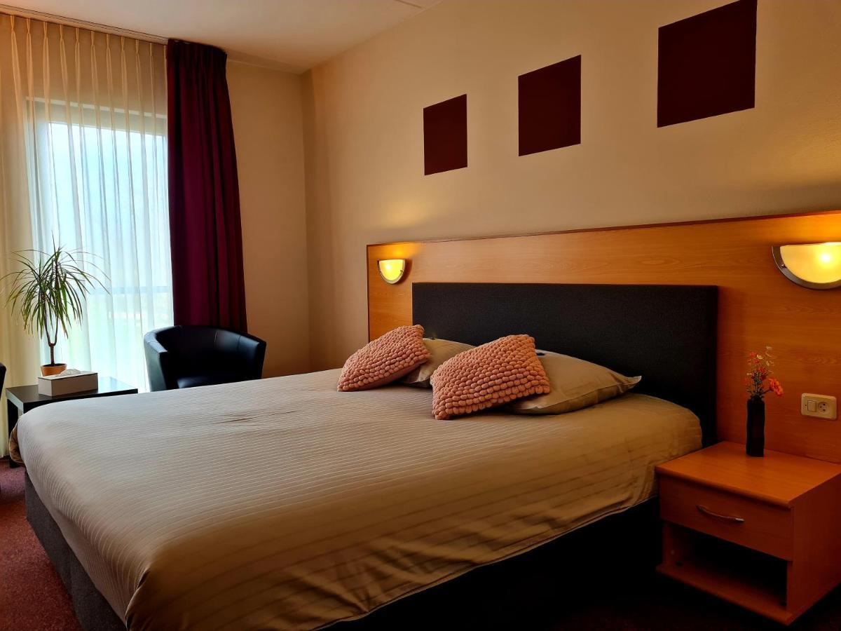 מאדה Hotel Restaurant 'T Trefpunt מראה חיצוני תמונה