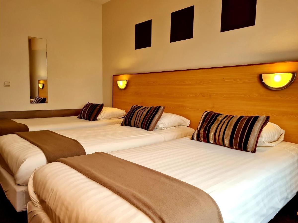 מאדה Hotel Restaurant 'T Trefpunt מראה חיצוני תמונה
