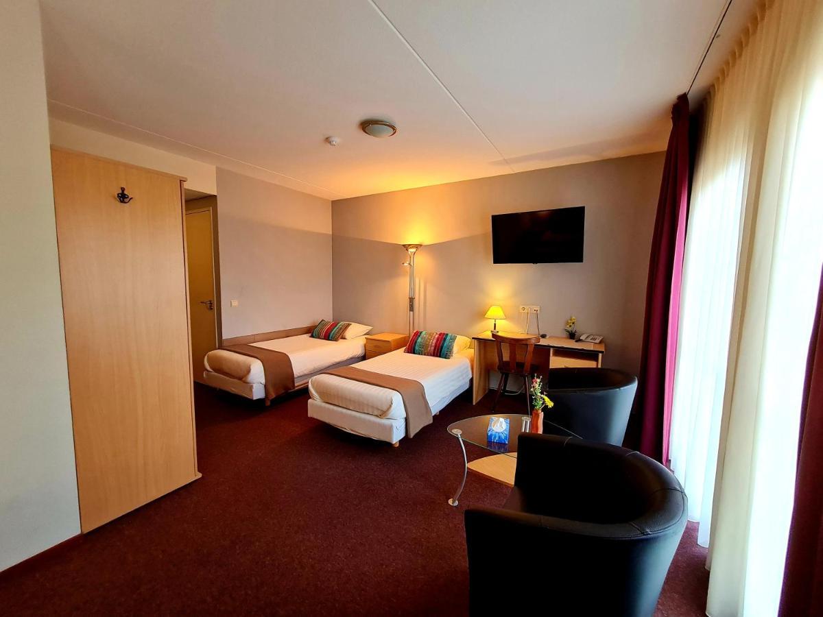 מאדה Hotel Restaurant 'T Trefpunt מראה חיצוני תמונה
